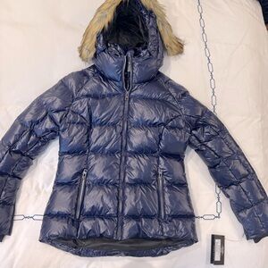 SKEA Ladies Elsa Down Ski Jacket sz 10 NWT
never worn!